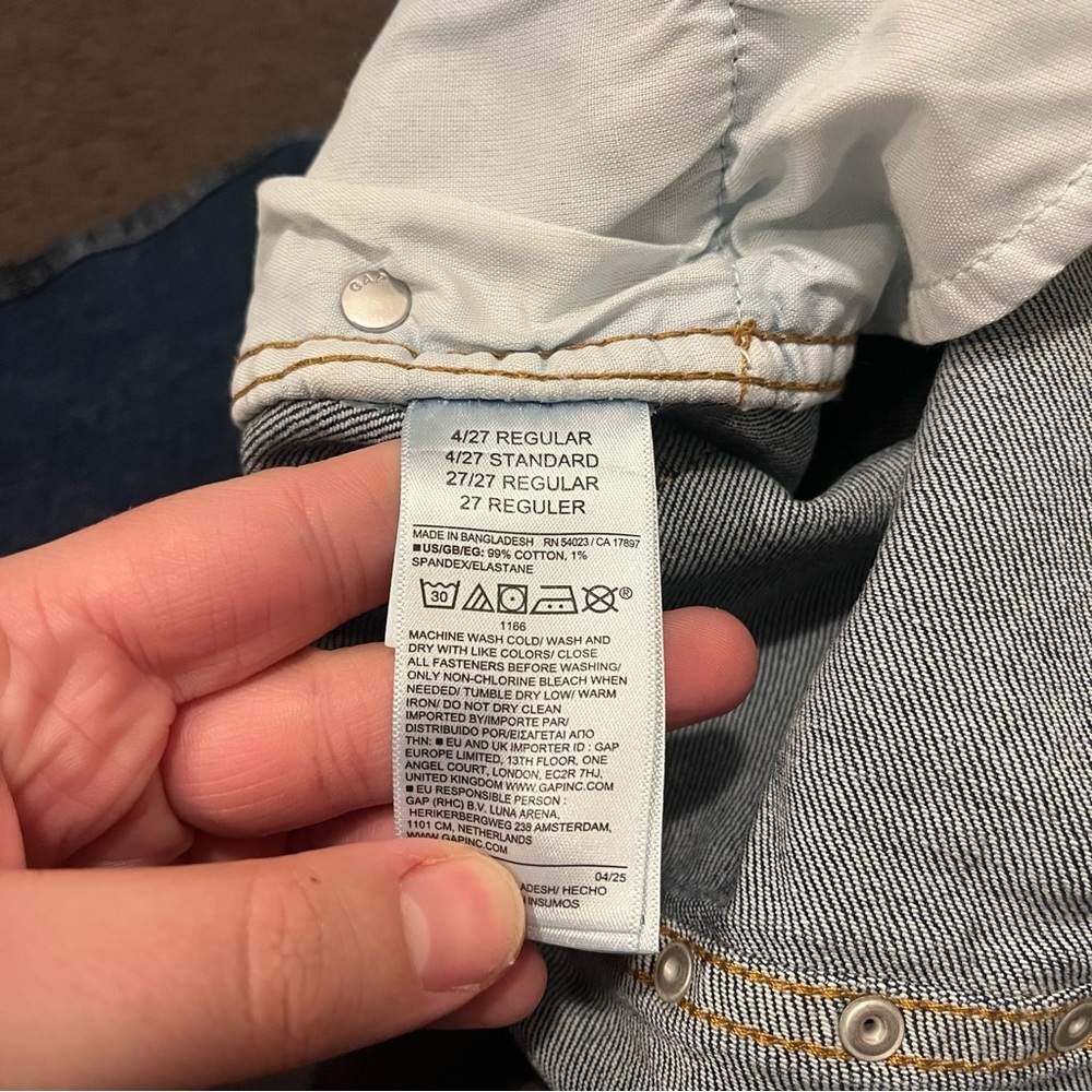 Gap Studded High Rise Barrel Jeans - Picture 7 of 9